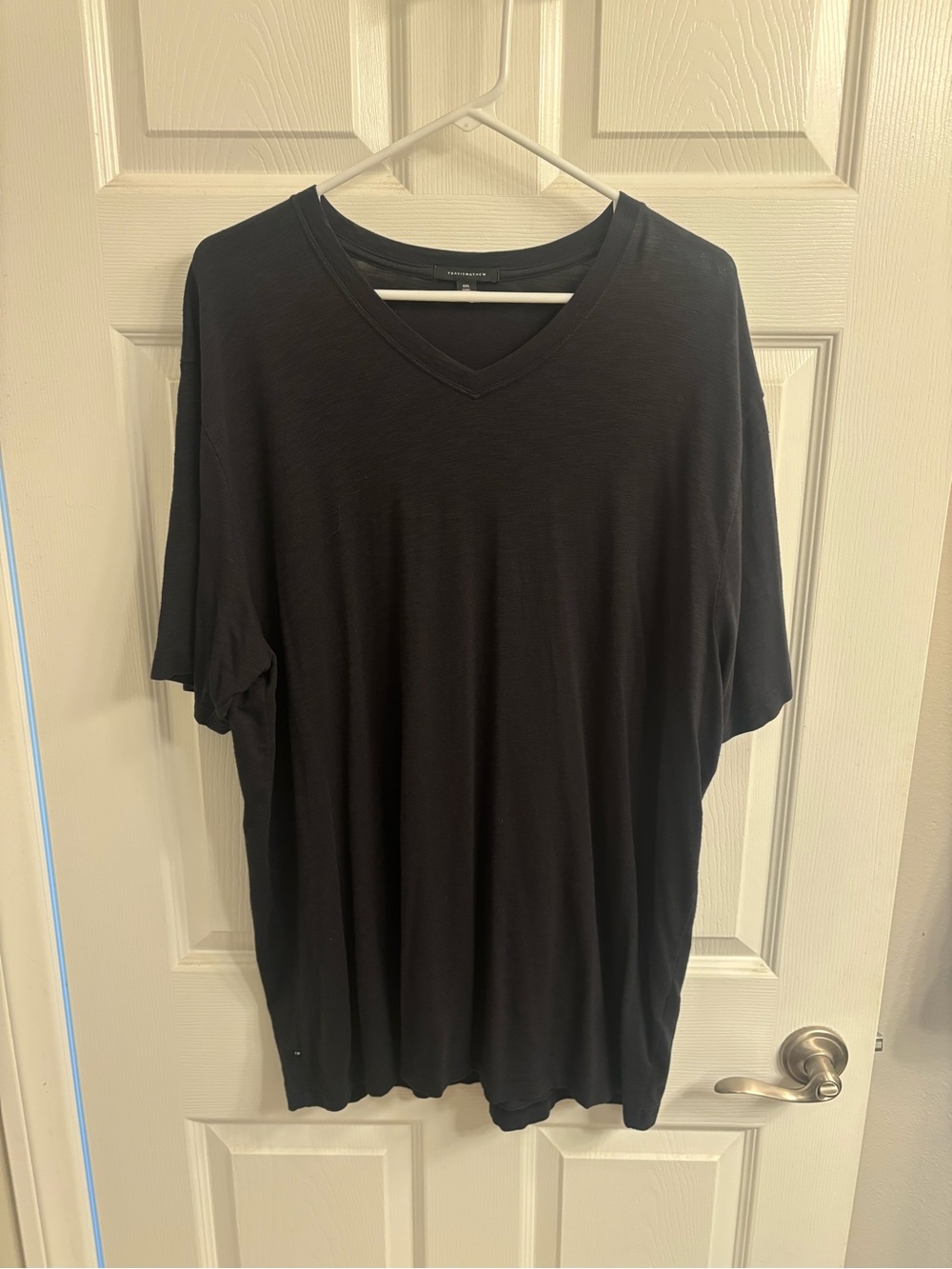 Travis Mathew Black V‑Neck Short Sleeve Tee